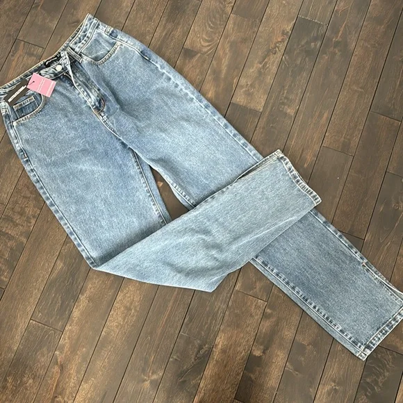 Pretty little thing jeans - Picture 2 of 4